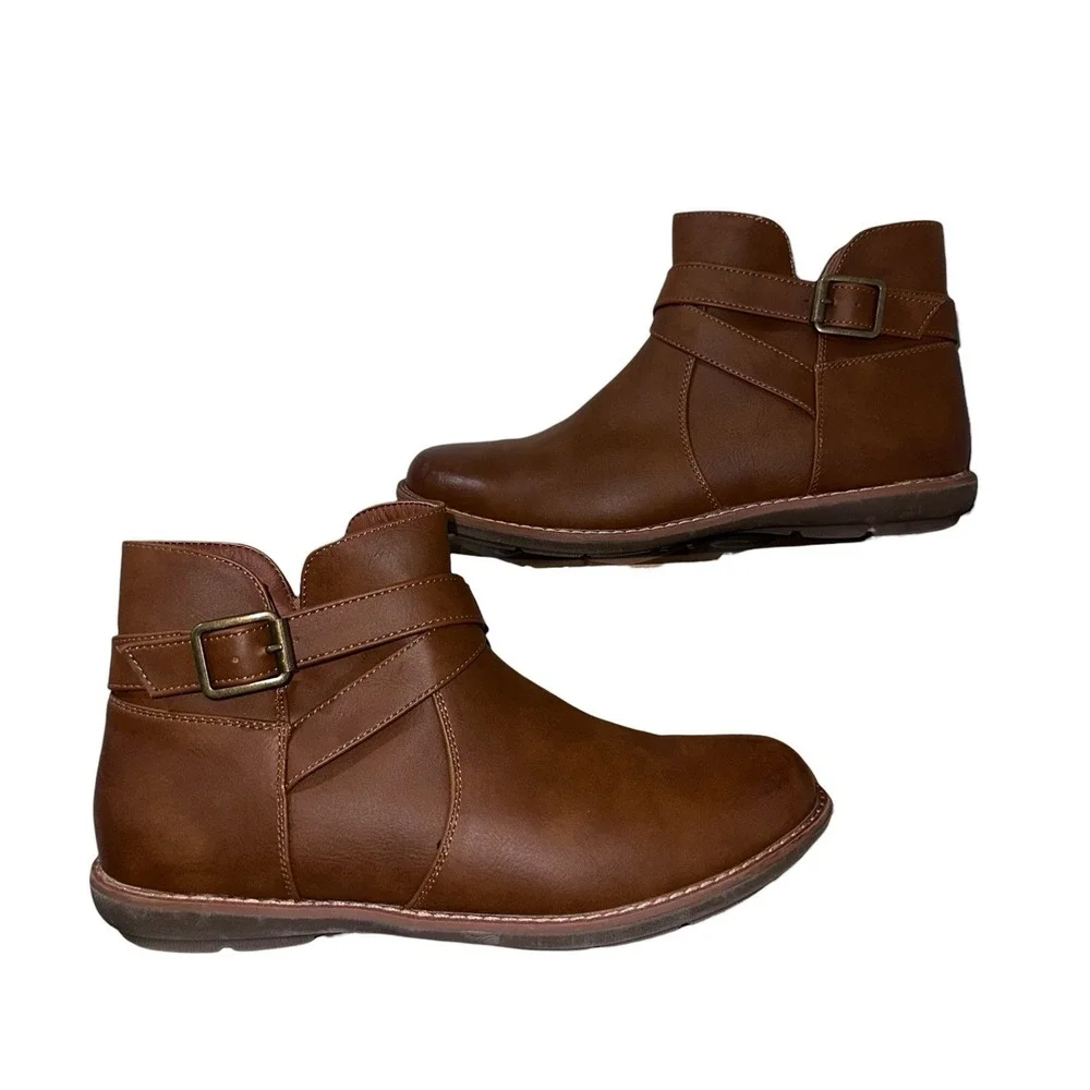 VEPOSE Brown Women's Ankle Boot With‎ Buckle Rubber Outsole 7.5